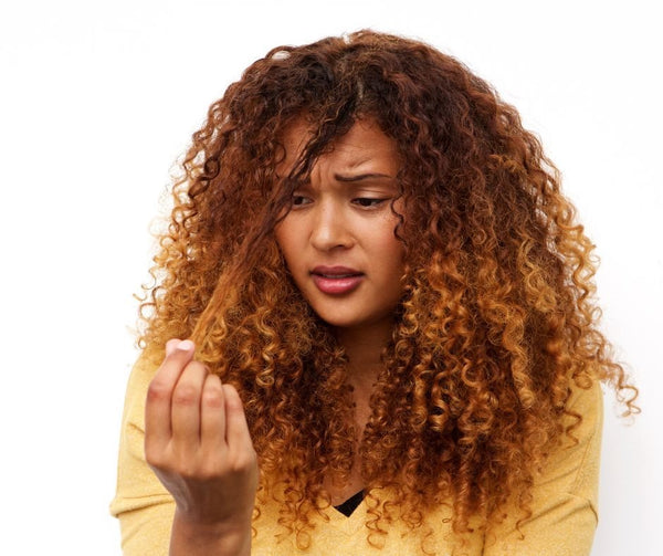 De Meest Voorkomende Struggles met Krullend Haar en de Oorzaken - CG Curls