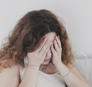 De 16 Meest Voorkomende Krullenstruggles – en wat je eraan doet - CG Curls